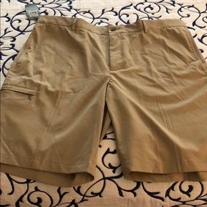 Men’s Greg Norman shorts